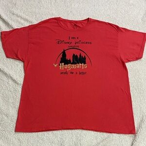 I’m a Disney princess unless hogwarts sends me a letter Womens Sz XL Tshirt FOTL